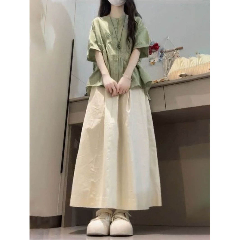 Summer New Korean Style Gentle Style Retro Green Round Neck Short-sleeved Shirt Women's Matching apricot Skirt Two-piece Set