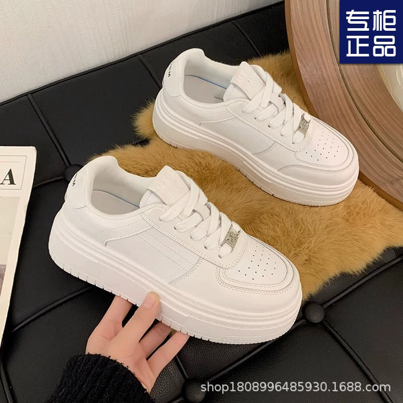 Повседневная обувь, Женская Весенняя Новая модная универсальная Студенческая Нескользящая дышащая удобная спортивная Белая обувь на толстой подошве, 2023