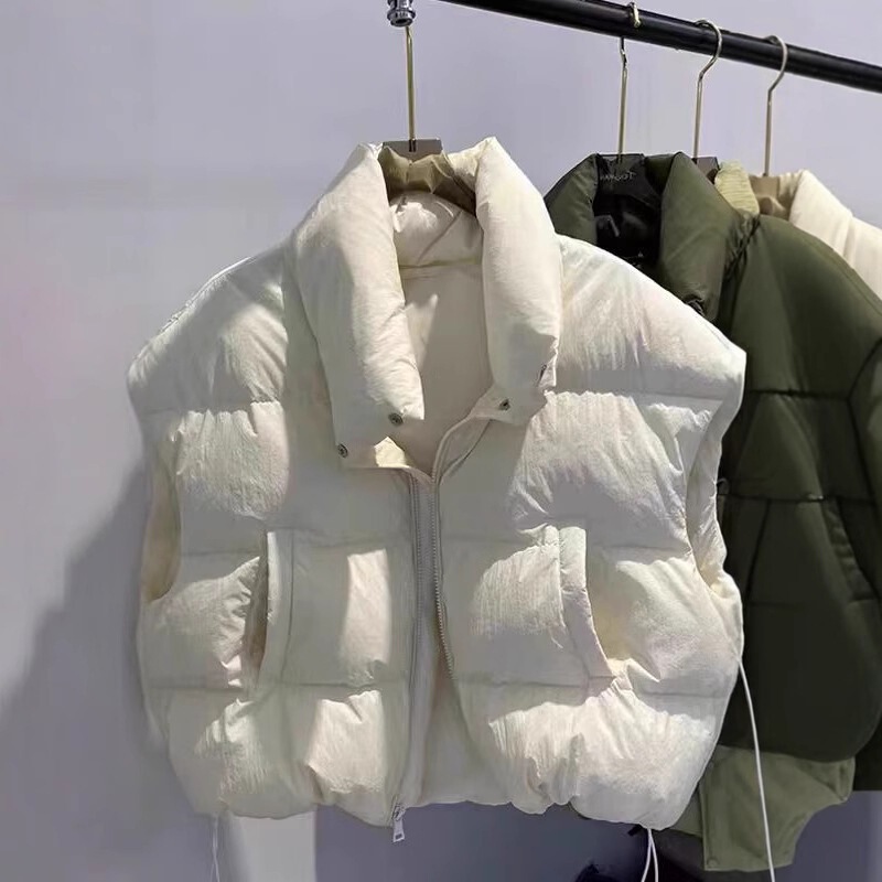 2025 Women's Down Cotton Vest with Stand Collar, Full Zipper, Sleeveless, Bubble Puffer Design, Back Seam, Thickened and Warm Coat Vest 2025 Women's Down Cotton Vest with Stand Collar, Full Zipper, Sleeveless, Bubble Puffer Design, Back Seam, Thickened and Warm Coat Vest