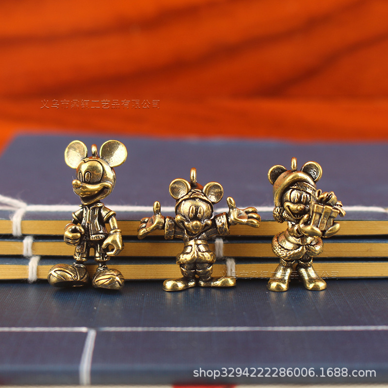 Brass Mickey Mouse Keychain Small Pendant Cute Desktop Small Ornaments Creative Gift Exquisite Design Zodiac Brass Mickey Mouse Keychain Small Pendant Cute Desktop Small Ornaments Creative Gift Exquisite Design Zodiac