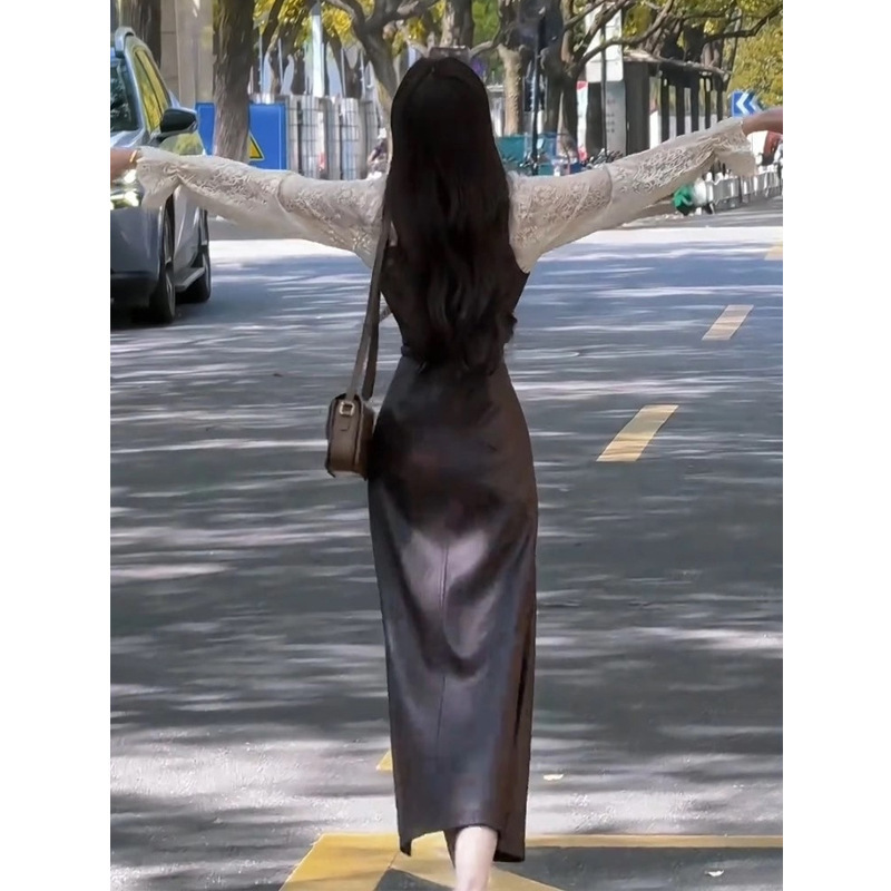 2025年秋季新款法式大方得体绝美蕾丝衬衫咖色吊带连衣裙子套装女|undefined