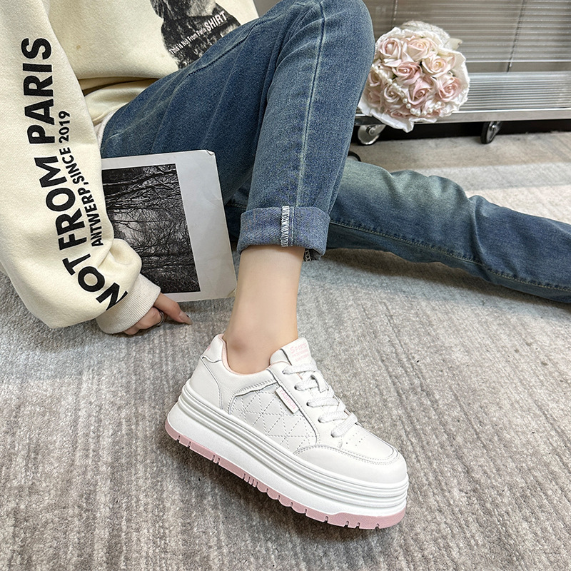 Dickbesohlte, rutschfeste, kleine weiße Damenschuhe im Frühjahr 2024, neue, farblich passende Schnürschuhe für Studenten, superheiß und lässig_voghion.com
