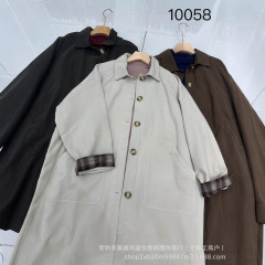 10058风衣外套2025简约韩系翻领单排扣格纹袖口宽松休闲长款风衣
