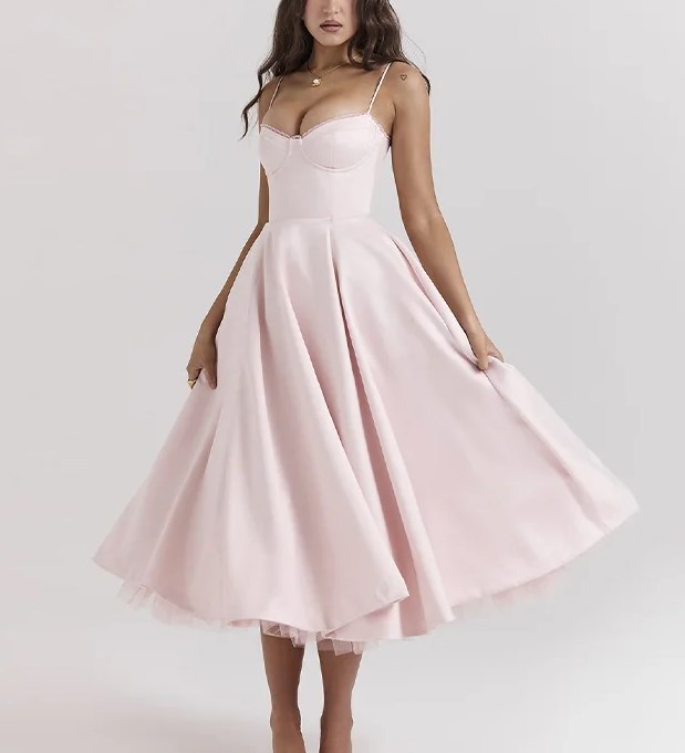 Robe camisole sexy à bordure en dentelle et ourlet double épaisseur – Robe d'été élégante et féminine pour femme (S-XL)_voghion.com