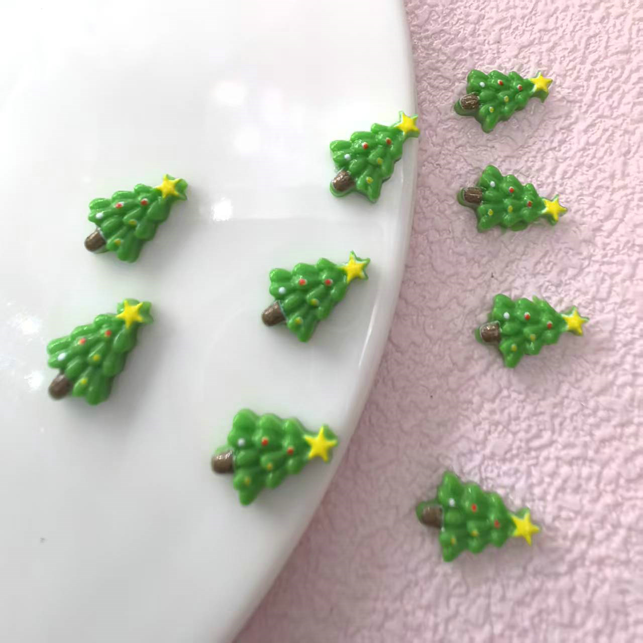 圣诞用品圣诞树圣诞甜甜圈圣诞节袜子美甲饰品批发美国欧洲韩国澳