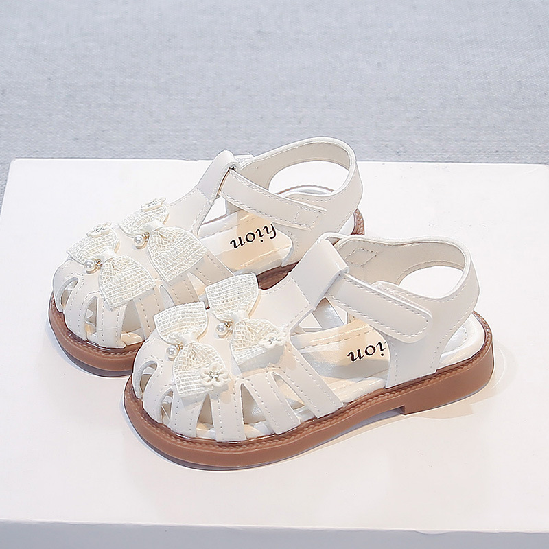 Niñas sandalias huecas de verano 2026 nuevos zapatos de princesa de arco para niños con suela suave zapatos de playa transpirables image 5