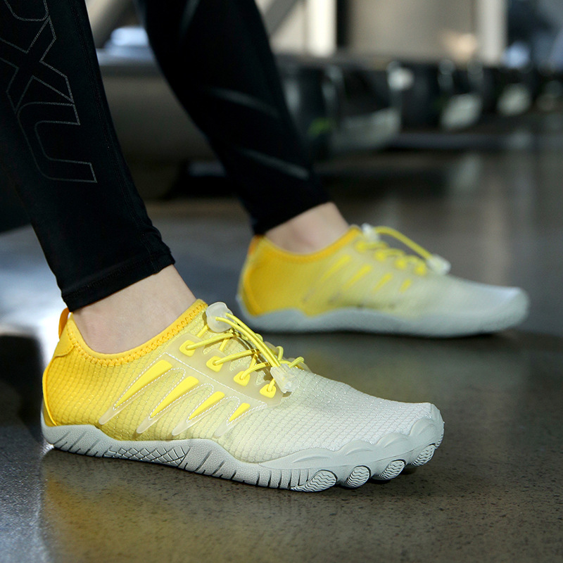 Indoor fitness shoes for men and women, soft-soled jump rope and treadmill shoes, women's non-slip yoga shoes, comprehensive shock absorption training shoes