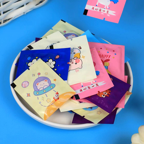 Children's disposable gloves, food-grade, individually packed, baby cartoon gloves, children's painting plastic gloves, wholesale