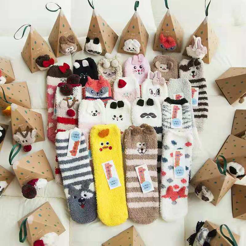 in stock Women Slippers Socks Cartoon Coral Fleece Socks Christmas Plush Crew Medium Tube Floor Socks Fluffy Christmas Cross Border