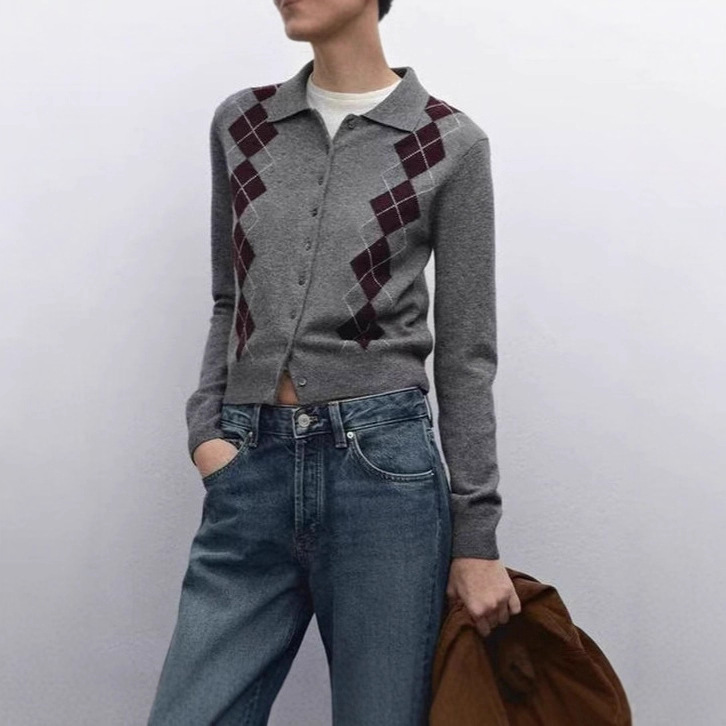 2025 Autumn and Winter New European and American Cross-Border Women's Street Fashion Short Diamond-Shaped Polo Collar Cardigan Knitted Sweater