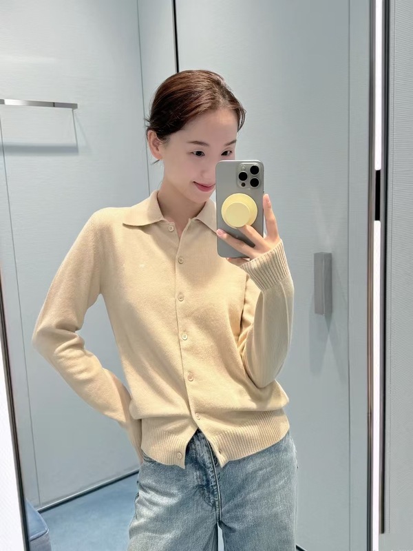 南油M家谬风25秋季新款针织衫字母提花logo开衫小外套毛衣翻领女|undefined