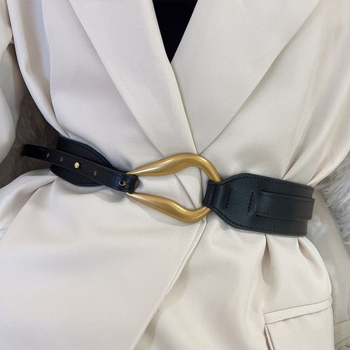  New Horseshoe Buckle Design Belt for Women with Suit Coat Accessories Decoration Wide Girdle Belt Trendy