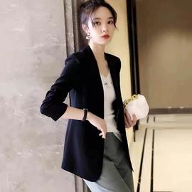 连衣裙;时尚休闲套装;其他短外套