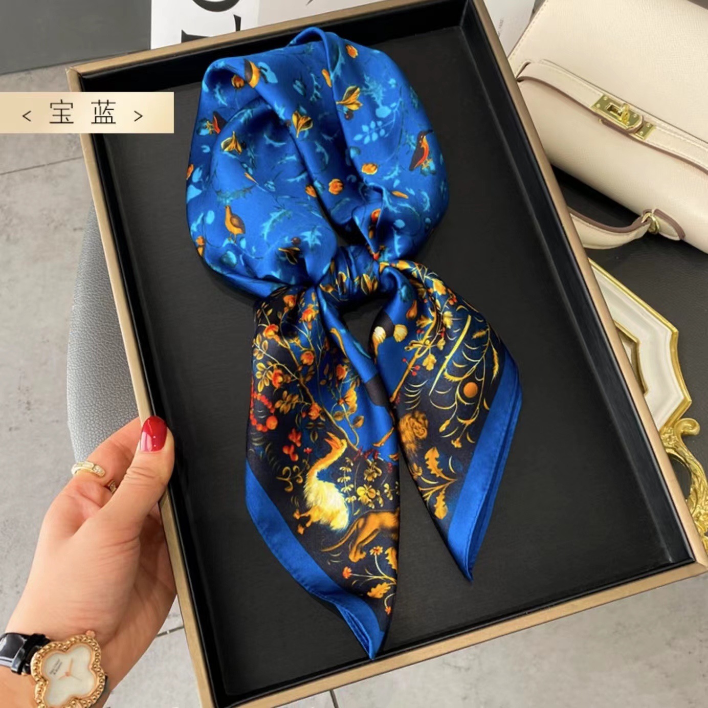 992b625544e37639ff0e0b264340e7