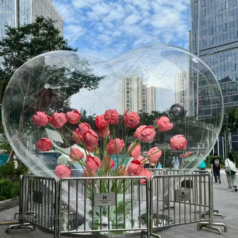网红巨型玫瑰花束商场美陈打卡情人节户外布置充气玫瑰花透明模型