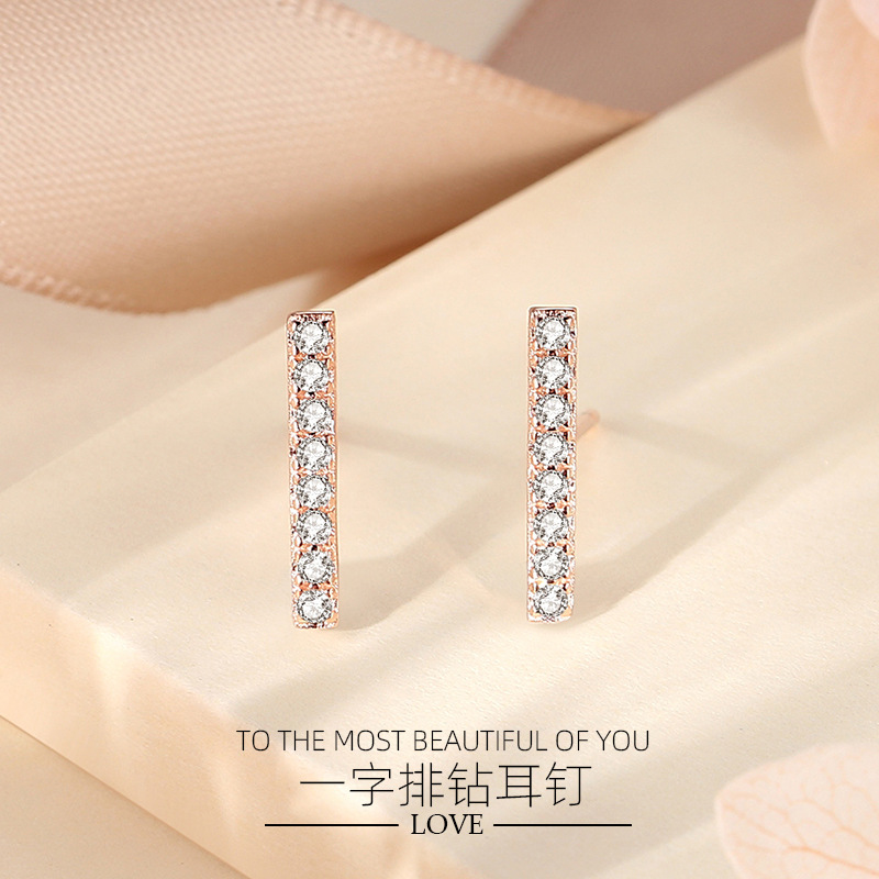 S925 pendientes de diamantes de plata pendientes de estilo simple de las mujeres pendientes de circón de lujo de luz de moda pendientes de joyería al por mayor