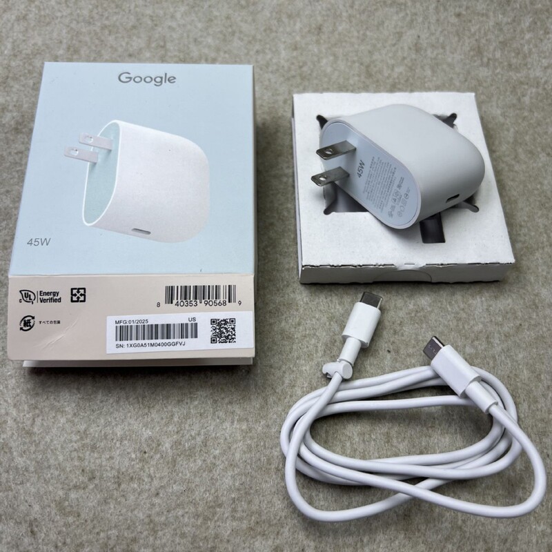 Suitable for Original Imported Google 45W Usb-C Fast Charger Fold Pixel9 Series Power Supply Mobile Phone