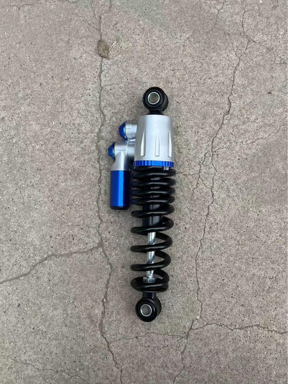 Amortiguador amortiguador moto de nieve amortiguador de litio tranvía amortiguador