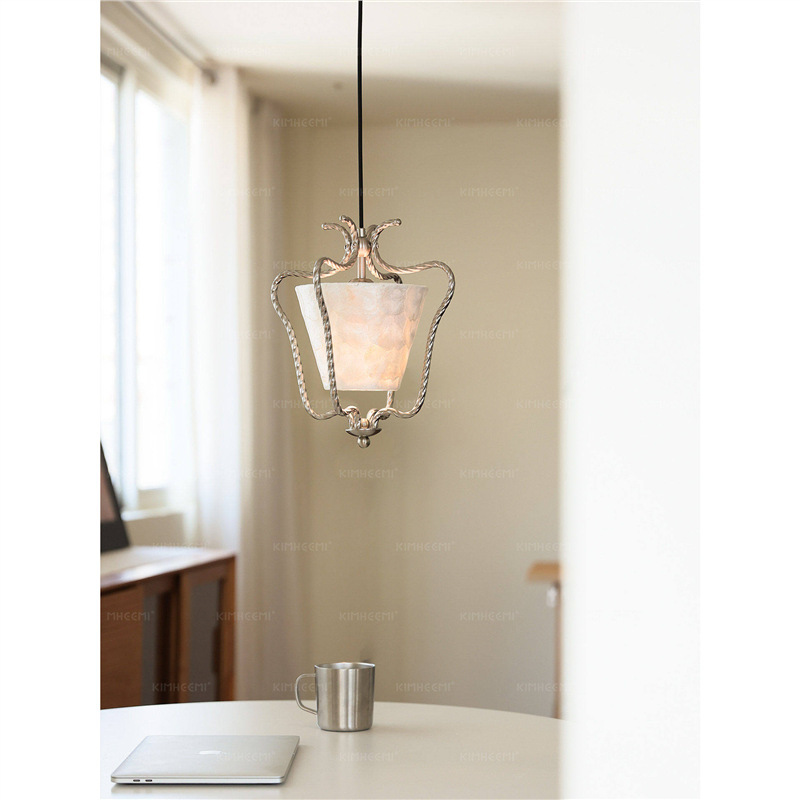 French-style vintage natural shell medieval entryway light, corridor, dining room, bedroom, old money style bedside pendant light French-style vintage natural shell medieval entryway light, corridor, dining room, bedroom, old money style bedside pendant light