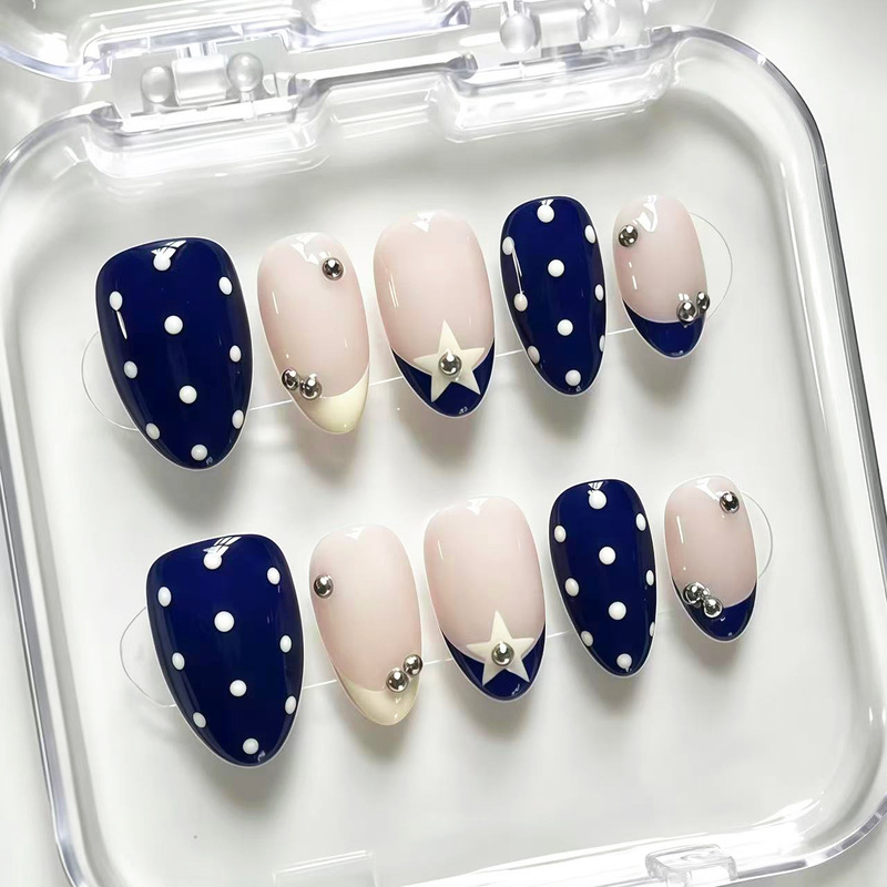 Navy blue polka dot French star press-on nails, best-selling on Instagram in Europe and America, Hailey-style simple nail patches for fair-skinned women