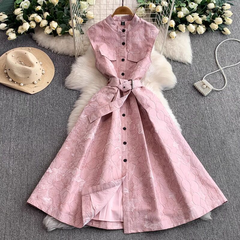 Light Luxury European and American Style High-End Jacquard Round Neck Sleeveless Dress Women's Autum Buttoned Waist Slimming Look Dress Long Skirt