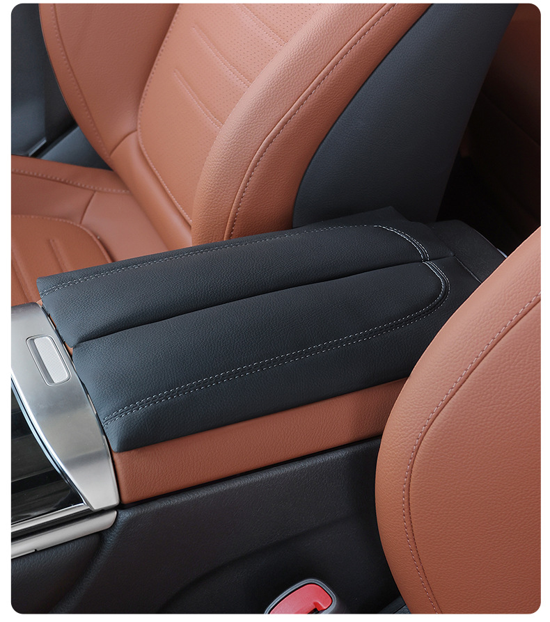 22-24 Mercedes-Benz new C- class GLC260L central armrest box booster pad C200L/C300L central control protection pad