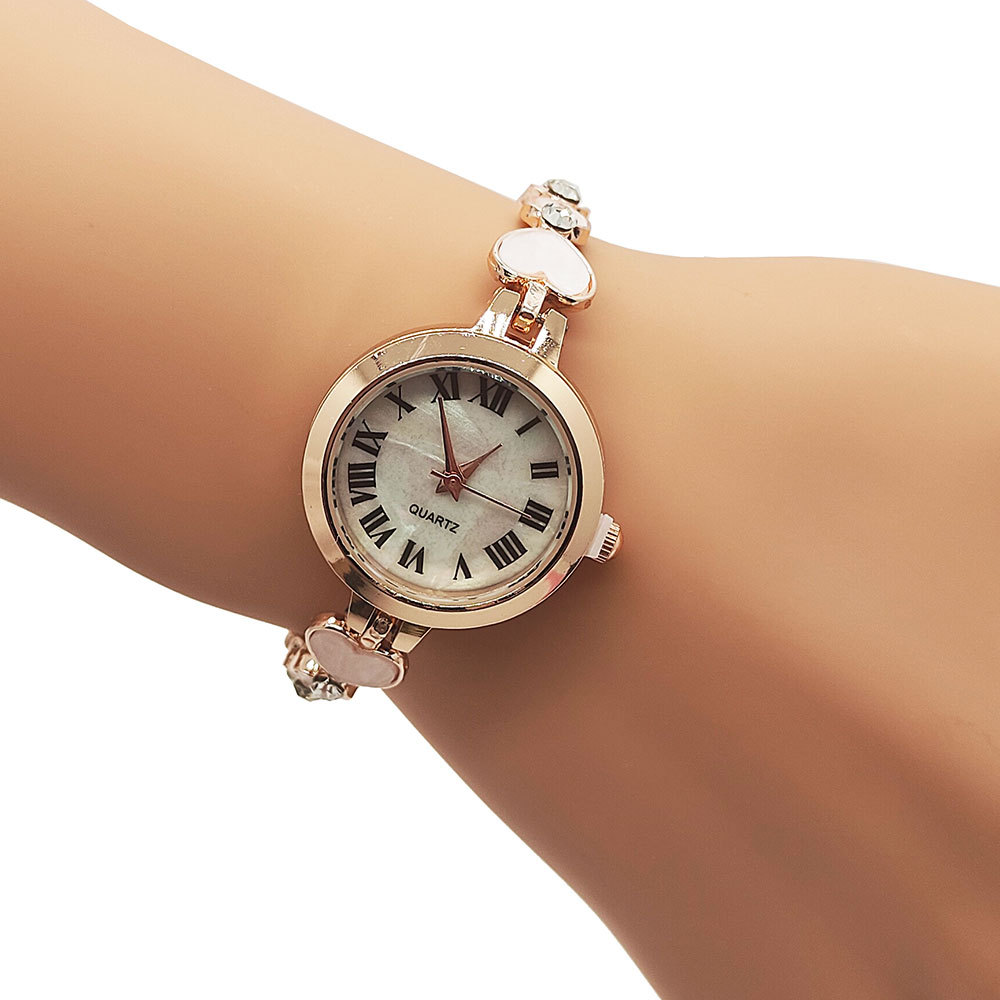 Einfacher Stil Klassischer Stil Herzform Schmuckschnalle Quarz Frauen Uhren display picture 5