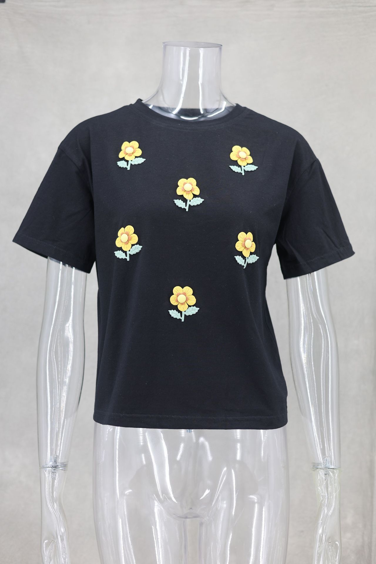 140g Weight Short Sleeve Sleeve Length Pullovers Placket Type Regular Sleeve Sleeve Type Polyester Fabric Type Regular Top Length T-shirt Tops Type Daily Occasion Round Neck Neckline Loose Fit Type Flower Pattern Summer Season Women's Gender Casual Style Wholesale Women's Casual Flower Short Sleeve T-Shirts 12