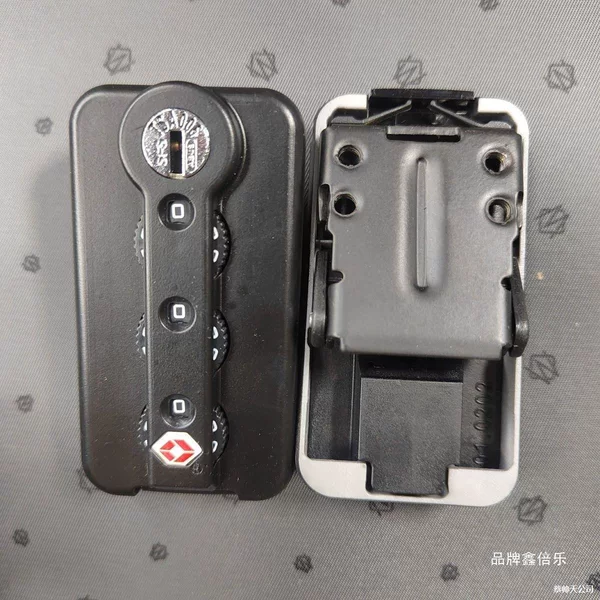 Suitable for Rimowa aluminum frame suitcases; used for repairing suitcase parts, including the TSA006 combination lock and customs lock