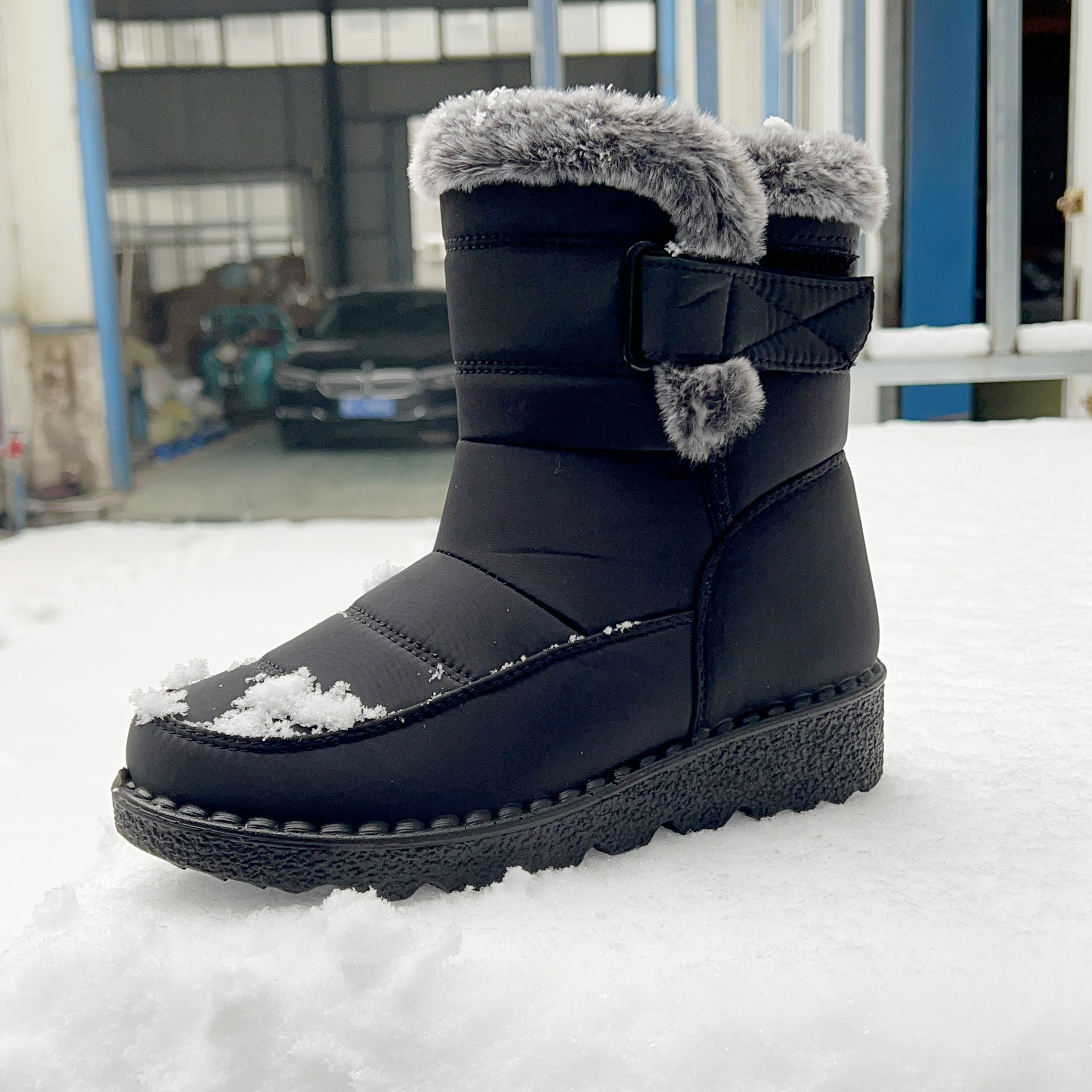 2023 parejas transfronterizas zapatos de algodón botas de nieve de nivel medio a alto al aire libre botas de algodón de felpa de conejo impermeables y antideslizantes tallas grandes 45