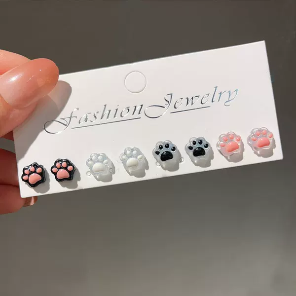 Cute Colorfulful Cat Claw Magnetic Ear Clips for Female Students, Personalized, Compact, No Pierced Ears, No Punching, Magnet Earrings, Earrings