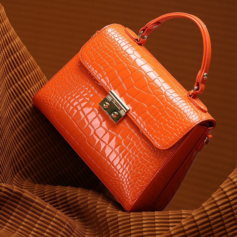 Foreign Trade 2023 New Designer Brand Women Bag Handbag Custom Niche PU Leather Handbag Large Capacity Platinum Bag Foreign Trade 2023 New Designer Brand Women Bag Handbag Custom Niche PU Leather Handbag Large Capacity Platinum Bag