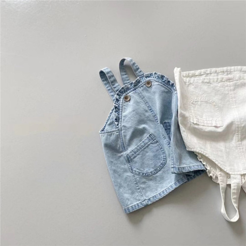 Korean version of children's clothing  summer girls' denim suspender skirt + floral short-sleeved T baby cute and trendy suit