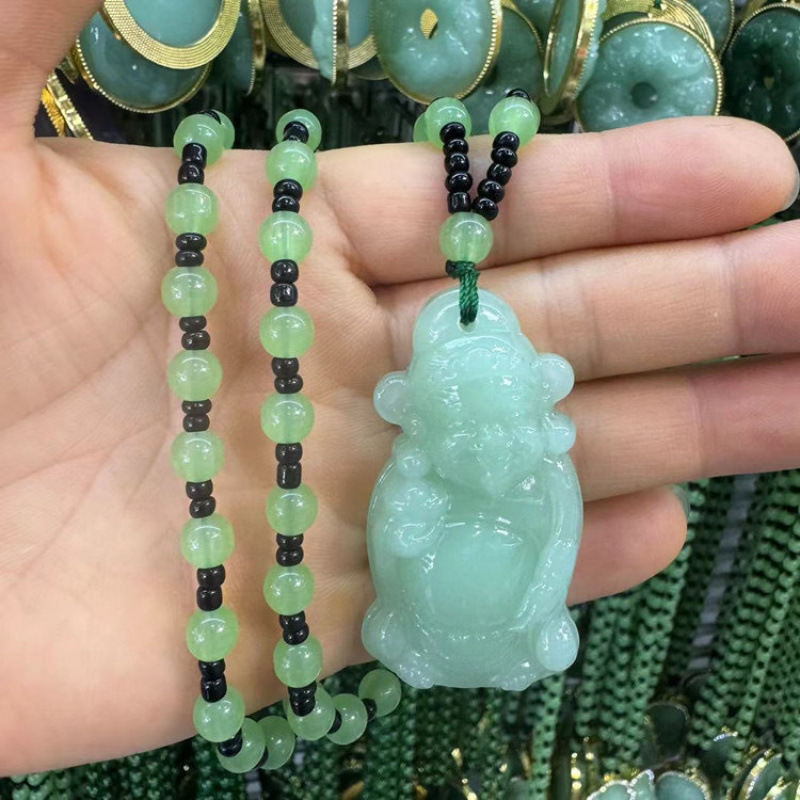 라이트 그린 볼 목걸이 + 새로운 부의 신