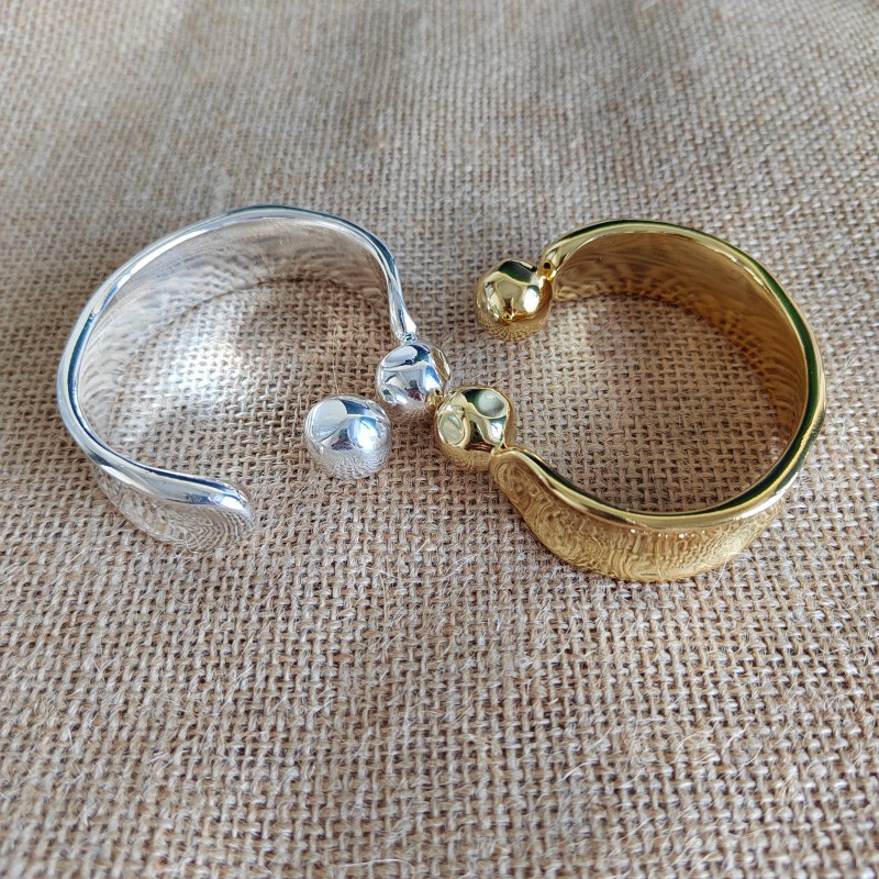 Spain UNOde50 Handmade Exaggerated Horseshoe Bracelet Ball Silver Plate Bracelet Removable European and American Hair Spain UNOde50 Handmade Exaggerated Horseshoe Bracelet Ball Silver Plate Bracelet Removable European and American Hair