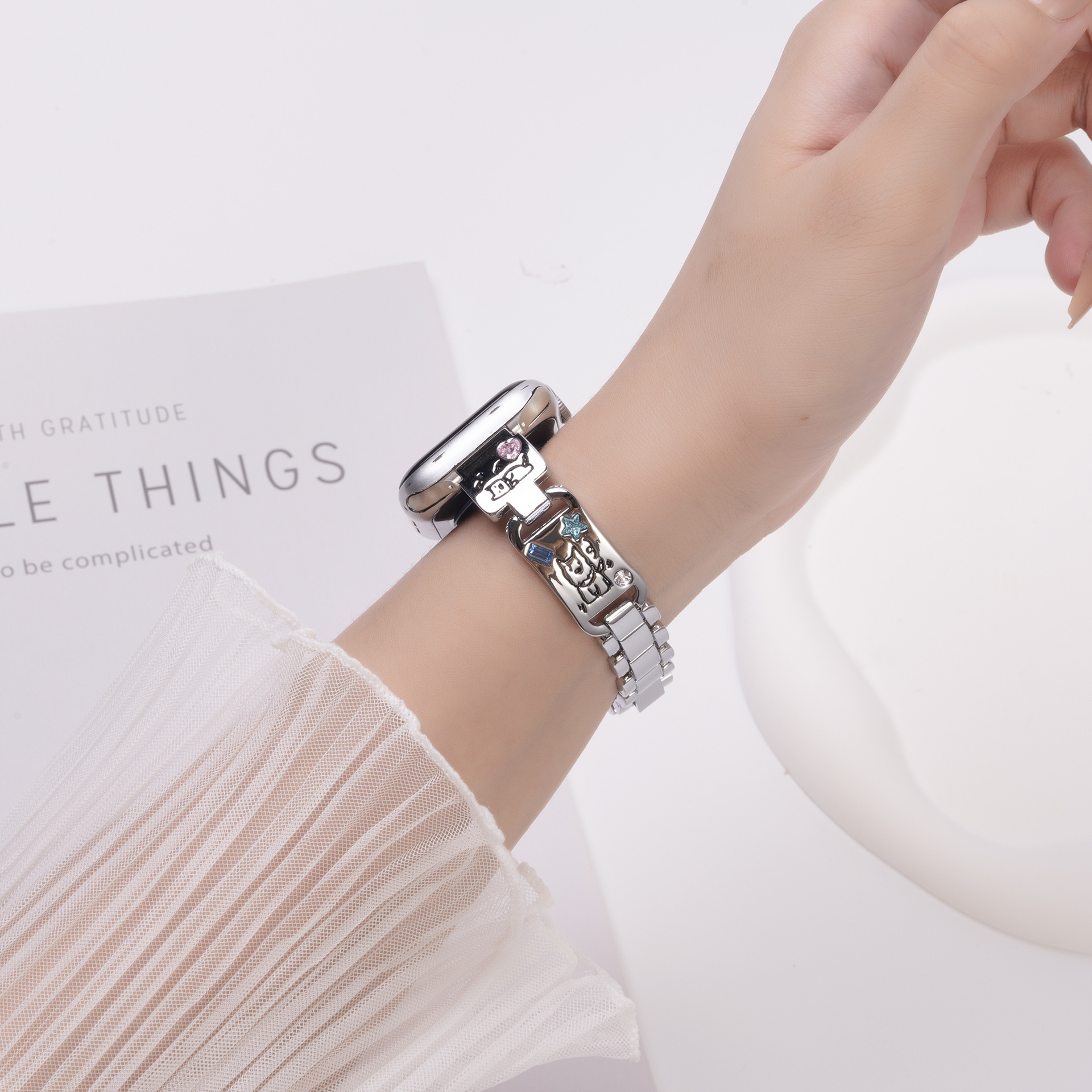 适用苹果智能手表链iwatch10可爱呆萌小狗彩钻金属applewatch表带-阿里巴巴