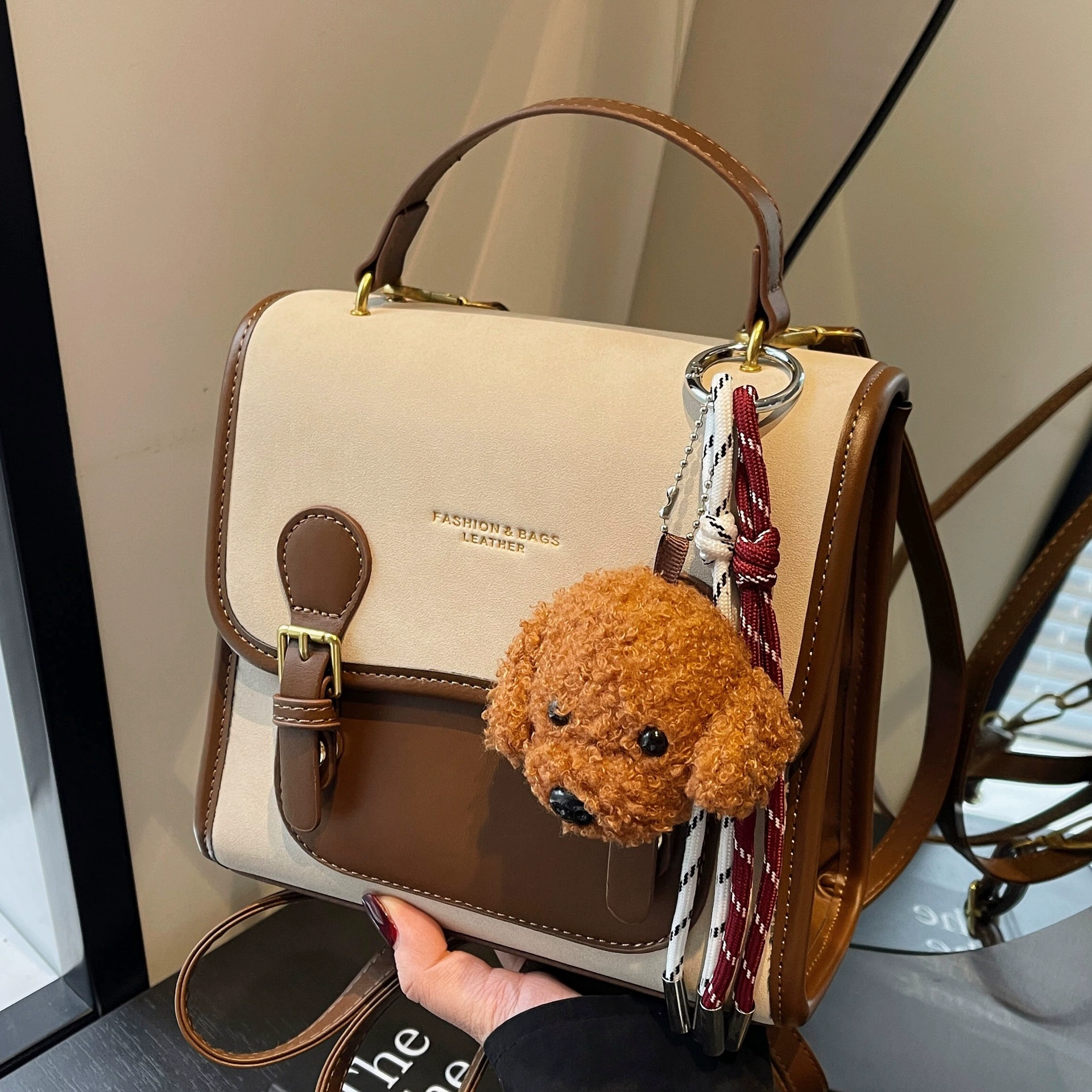 Retro matte fashion backpack, versatile everyday shoulder bag for leisure - various colors, pendant options