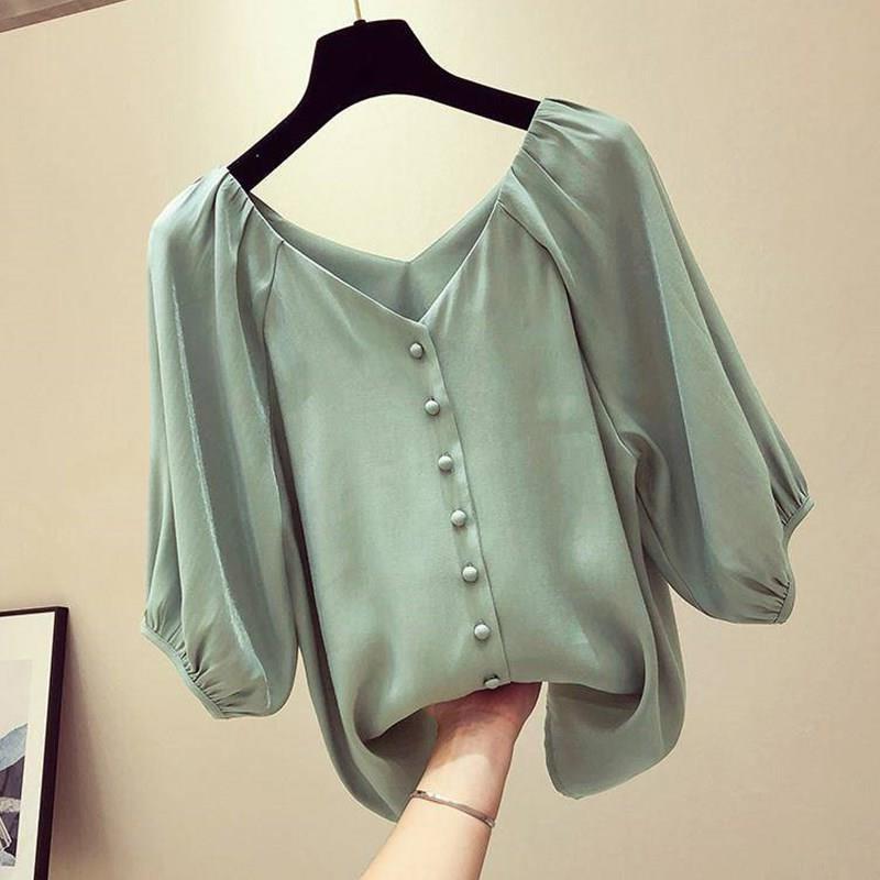 Autumn fashionable shirt