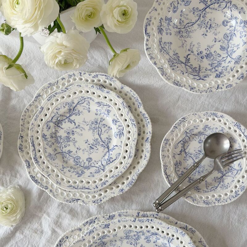 French Victorian Blue Vine Ceramic Tableware Hollow Plates Cups and Saucers Deep Plates Oval Plates Dessert Plates Western-Style Plates French Victorian Blue Vine Ceramic Tableware Hollow Plates Cups and Saucers Deep Plates Oval Plates Dessert Plates Western-Style Plates