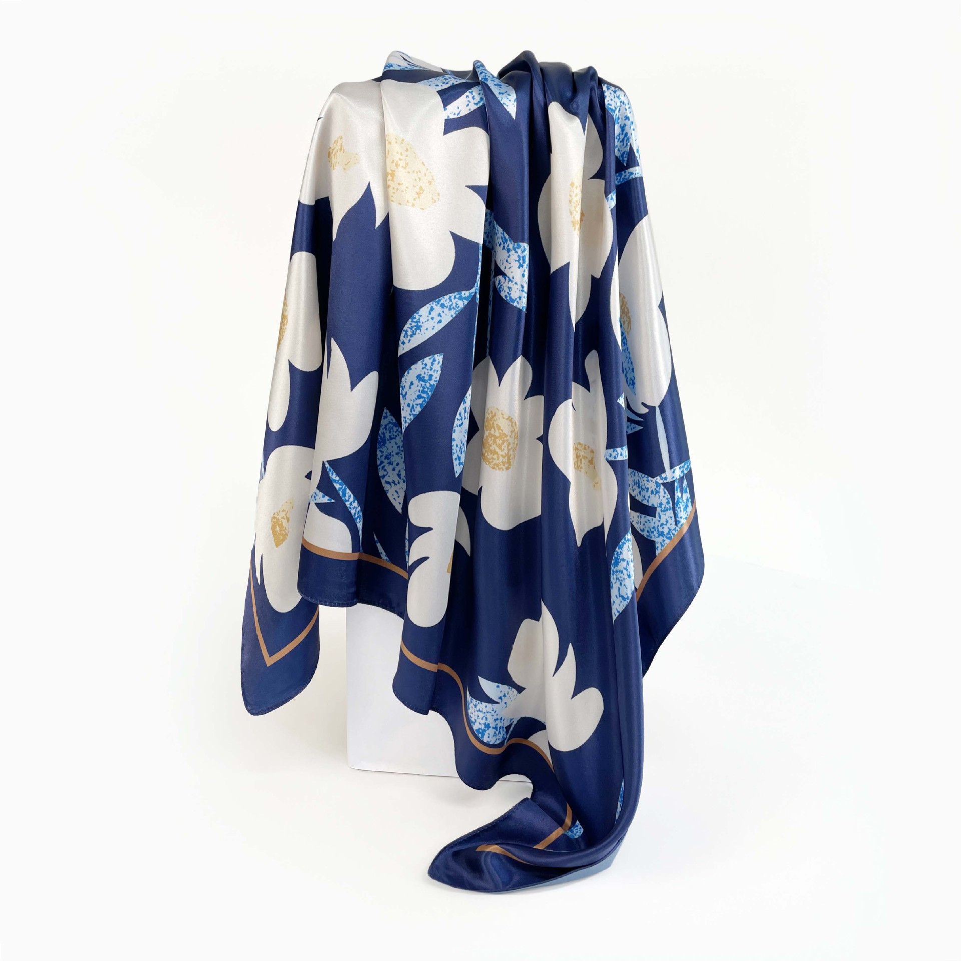 Unisex Elegant Flower Polyester Printing Silk Scarf display picture 6