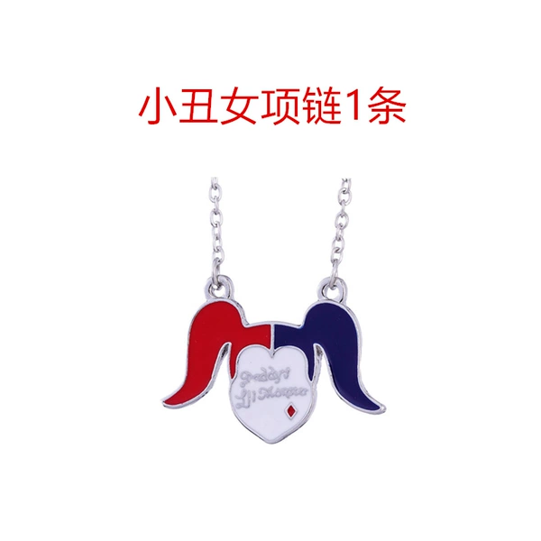 Clown female necklace 1