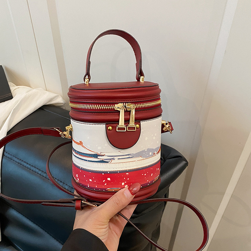 Bolsa transversal com estampa de grafite para mulheres, novo estilo coreano, moderna e elegante, com um toque sofisticado._voghion.com