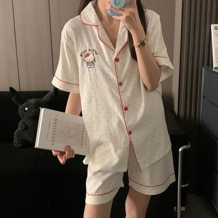 Venta al por mayor transfronteriza nube de algodón 120G estilo caliente pijamas mujeres verano dulces pantalones cortos de manga corta dibujos animados ropa para el hogar traje