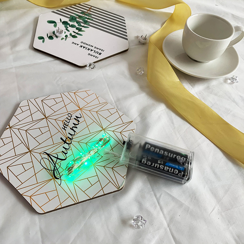 Caja de batería de 2 secciones Luz de cadena de cobre de alto brillo Bola de onda Caja de batería decorativa Festival de luces intermitentes Caja de regalo Fabricante de luces decorativas