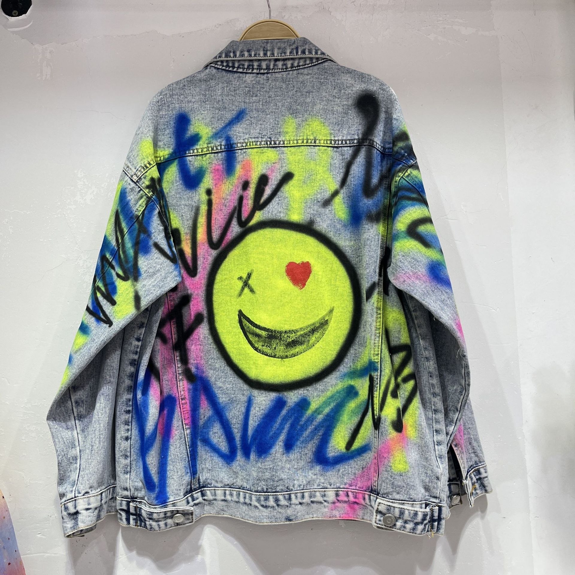 Damen Jeansjacke Mit Graffiti Print Im Oversized Hip Hop Style_voghion.com