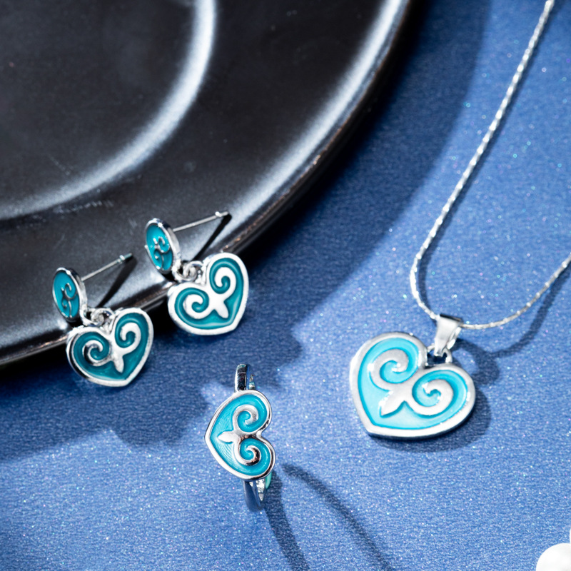 Retro ethnic design earrings