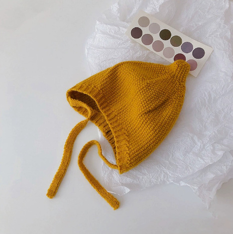 Yellow pacifier