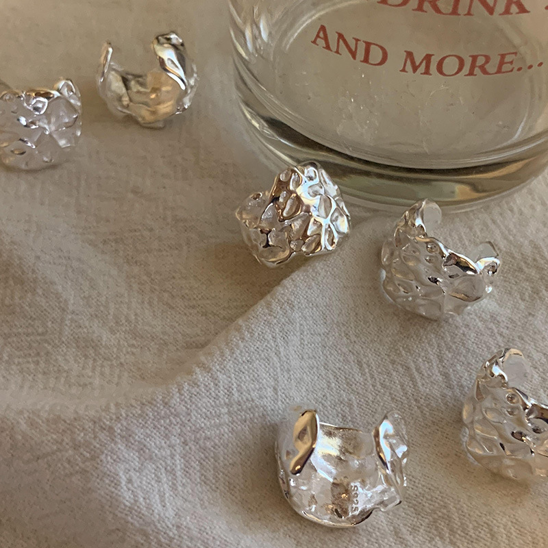 S pure silver niche design high-end ear bone clip 2022 new trendy metal Korean earrings for women_voghion.com