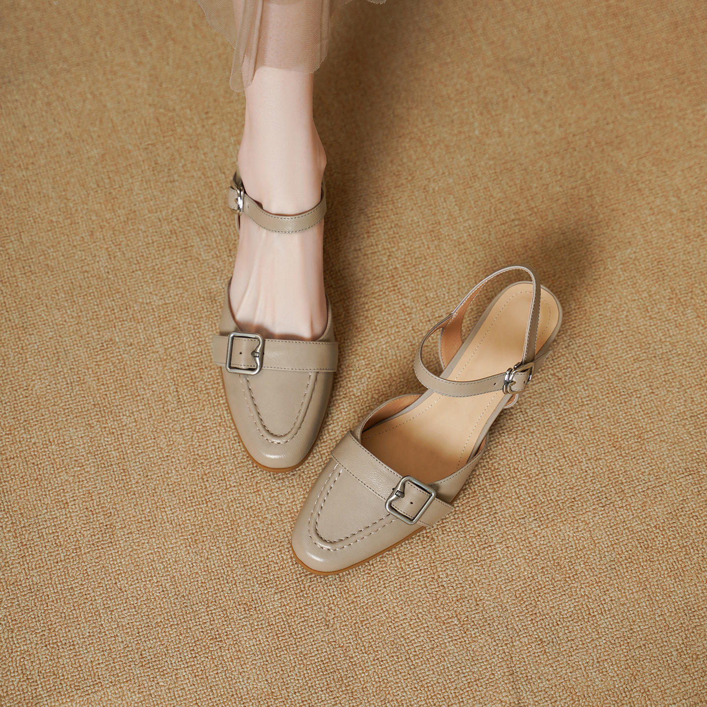 Sandal cao gót nữ hở mũi quai ngang khóa cài, gót 5 cm — đen