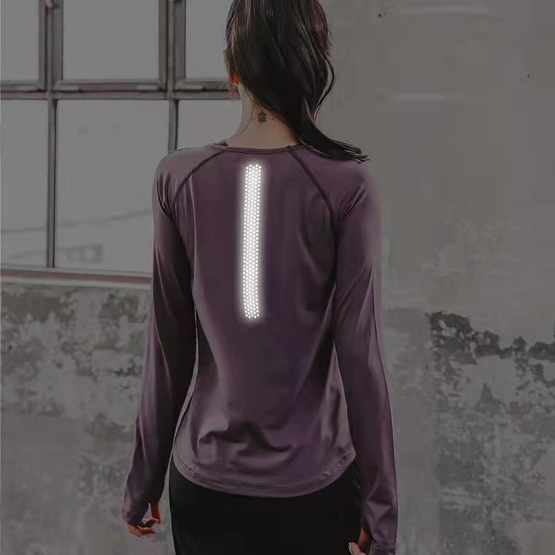 春と秋のスポーツスーツの女性韓国の2つのセットのジムのヨガの服の屋外の朝のランニングの速乾のランニングのカジュアルな服|undefined